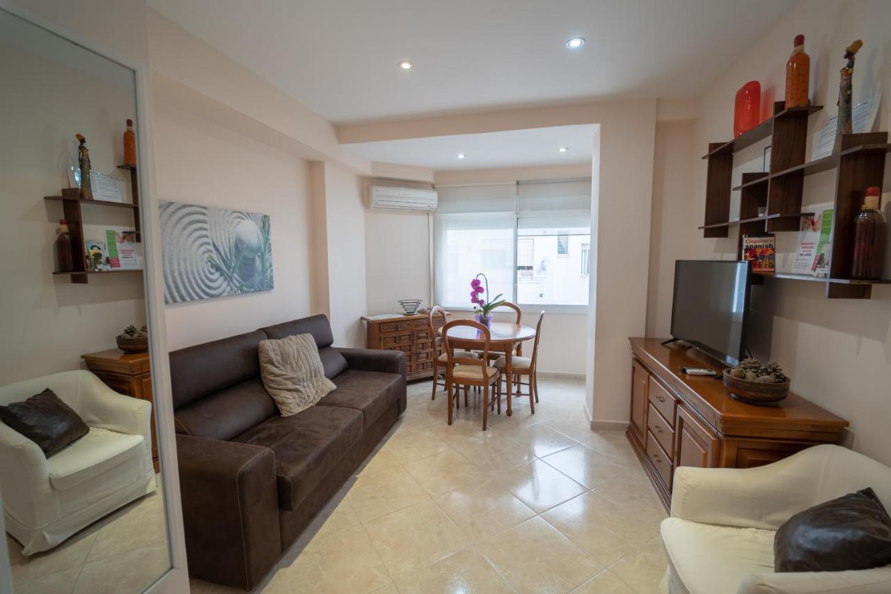Larra Nervion Subway Tranvia Apartment เซบีญา ภายนอก รูปภาพ
